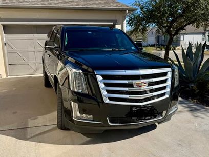 Used 2018 Cadillac Escalade ESV Premium Luxury