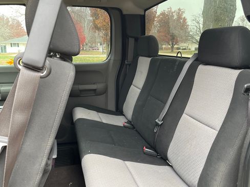 Used 2008 Chevrolet Silverado 1500 W/T w/ LS Package image 10