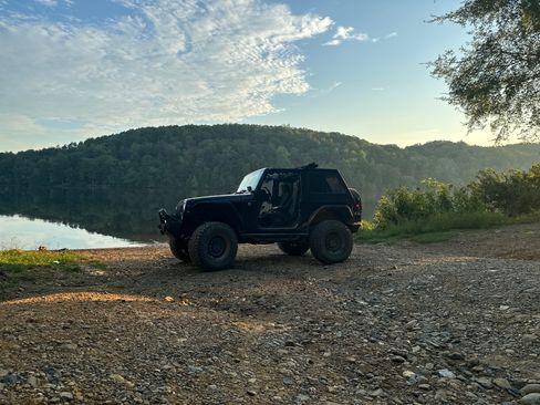 Used 2014 Jeep Wrangler Sport image 1