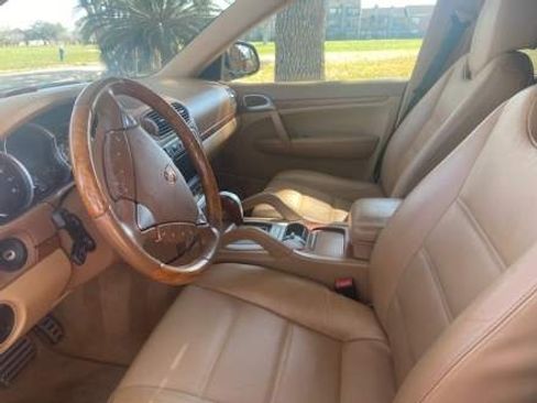 Used 2006 Porsche Cayenne S Titanium Edition image 28