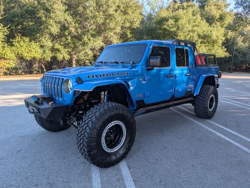 Used 2021 Jeep Gladiator Rubicon image 2