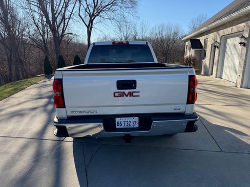 Used 2014 GMC Sierra 1500 SLT w/ SLT Crew Cab Value Package image 8