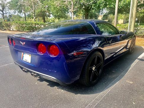 Used 2005 Chevrolet Corvette Coupe w/ Preferred Equipment Group image 9