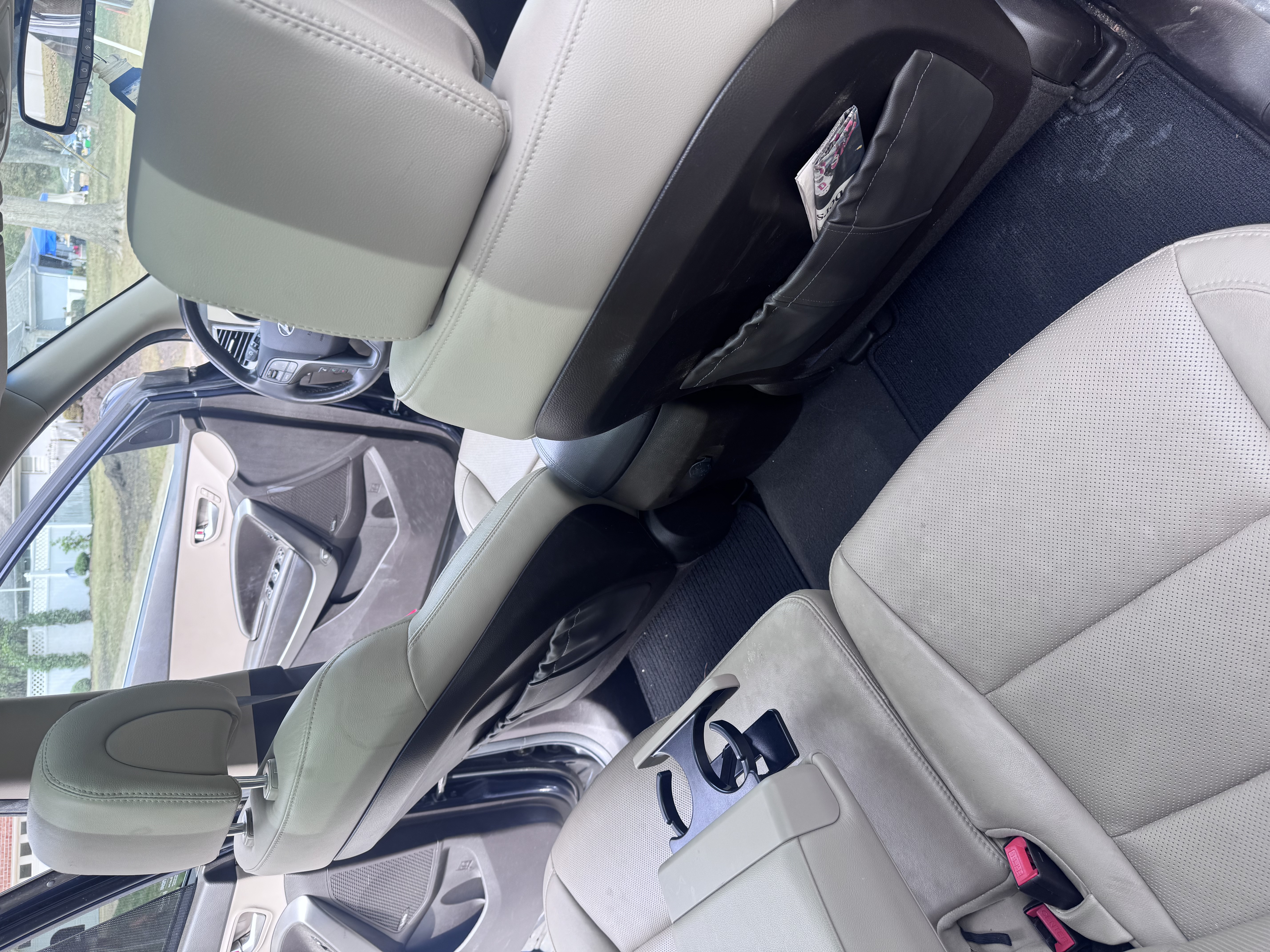 Used 2017 Hyundai Santa Fe Sport w/ 2.4L Tech Package 04 FWD image 10