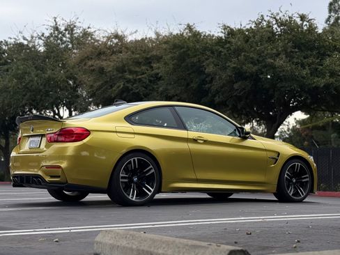 Used 2015 BMW M4 Coupe image 4