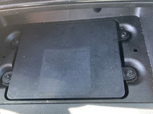 Used 2018 Chevrolet Impala Premier w/ Premier Confidence Package image 43