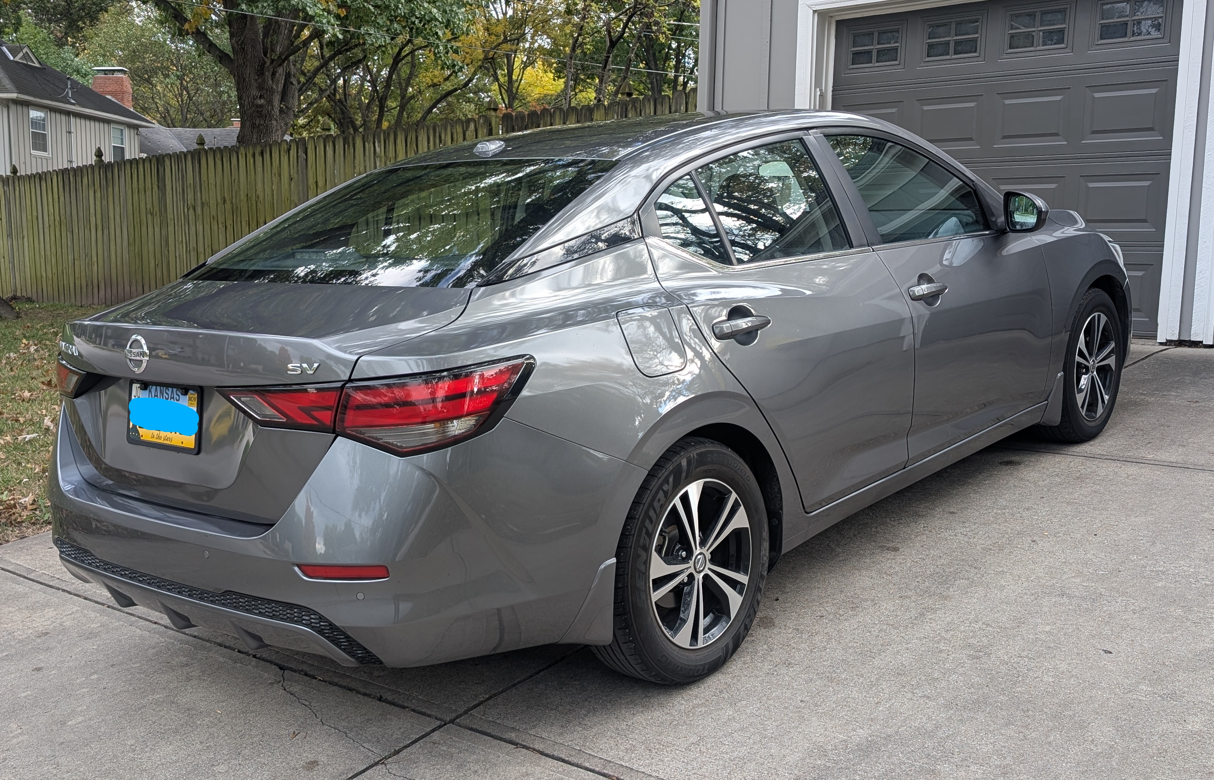 Used 2021 Nissan Sentra SV FWD image 10