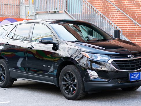 Used 2018 Chevrolet Equinox LT image 4