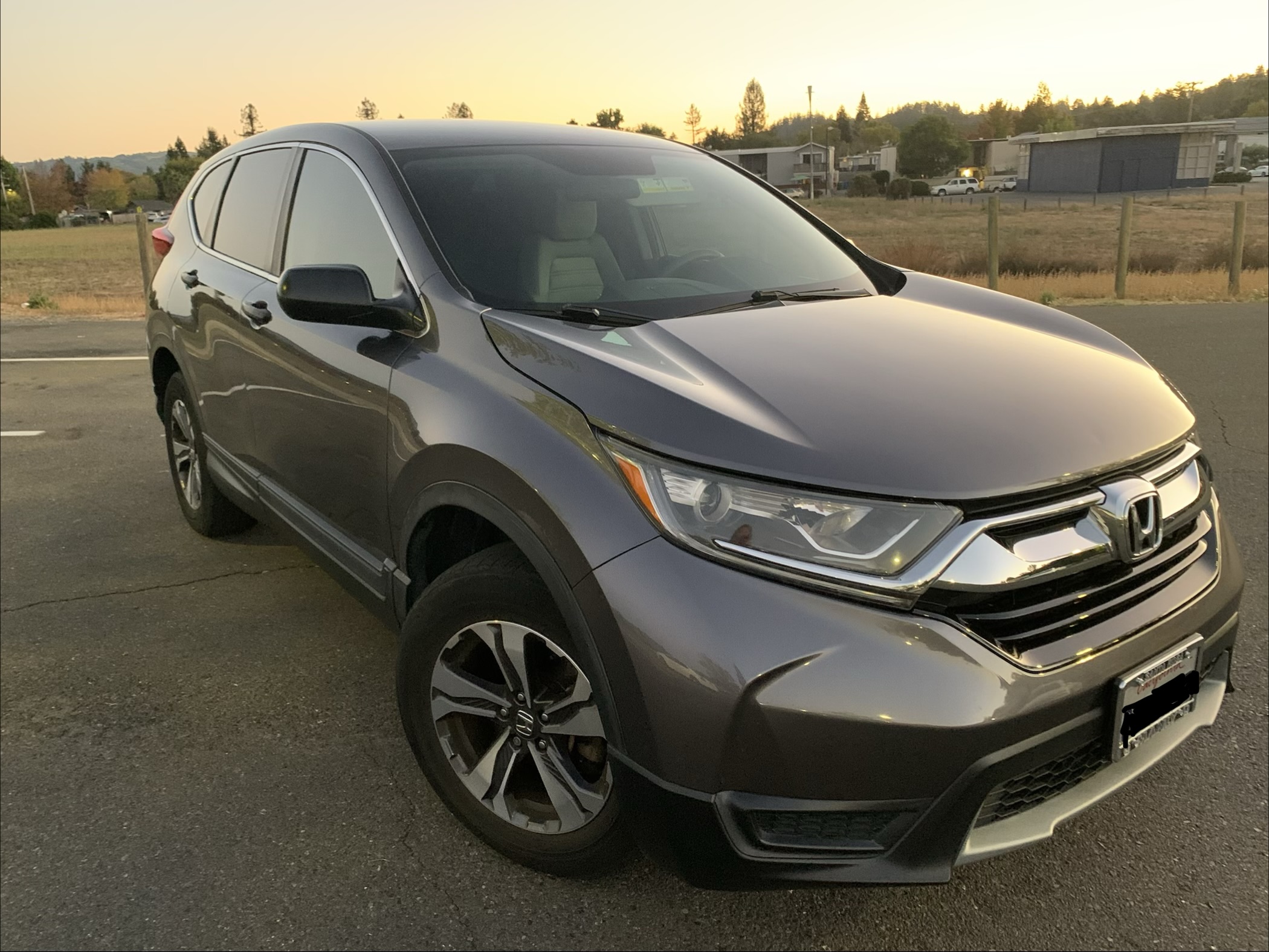 Used 2017 Honda CR-V LX image 4