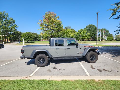 Used 2021 Jeep Gladiator Mojave w/ Dual Top Group image 2