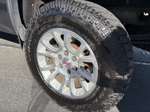 Used 2017 GMC Sierra 1500 SLE image 17