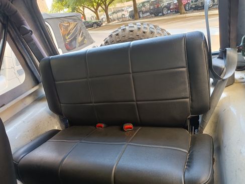 Used 1997 Jeep Wrangler SE image 5