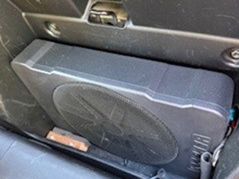 Used 2017 Toyota Tacoma TRD Sport w/ Tow Package image 18