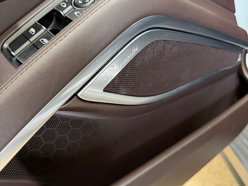 Used 2014 Porsche 911 Turbo S AWD/4WD image 17