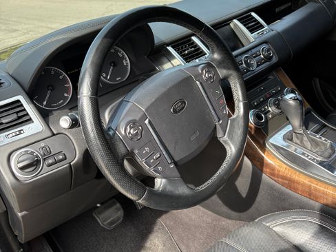 Used 2013 Land Rover Range Rover Sport HSE LUX image 19
