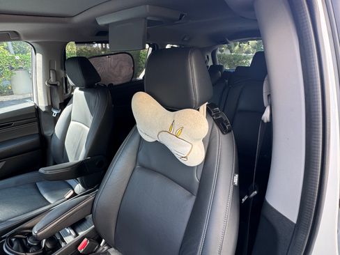 Used 2023 Honda Odyssey Touring image 17