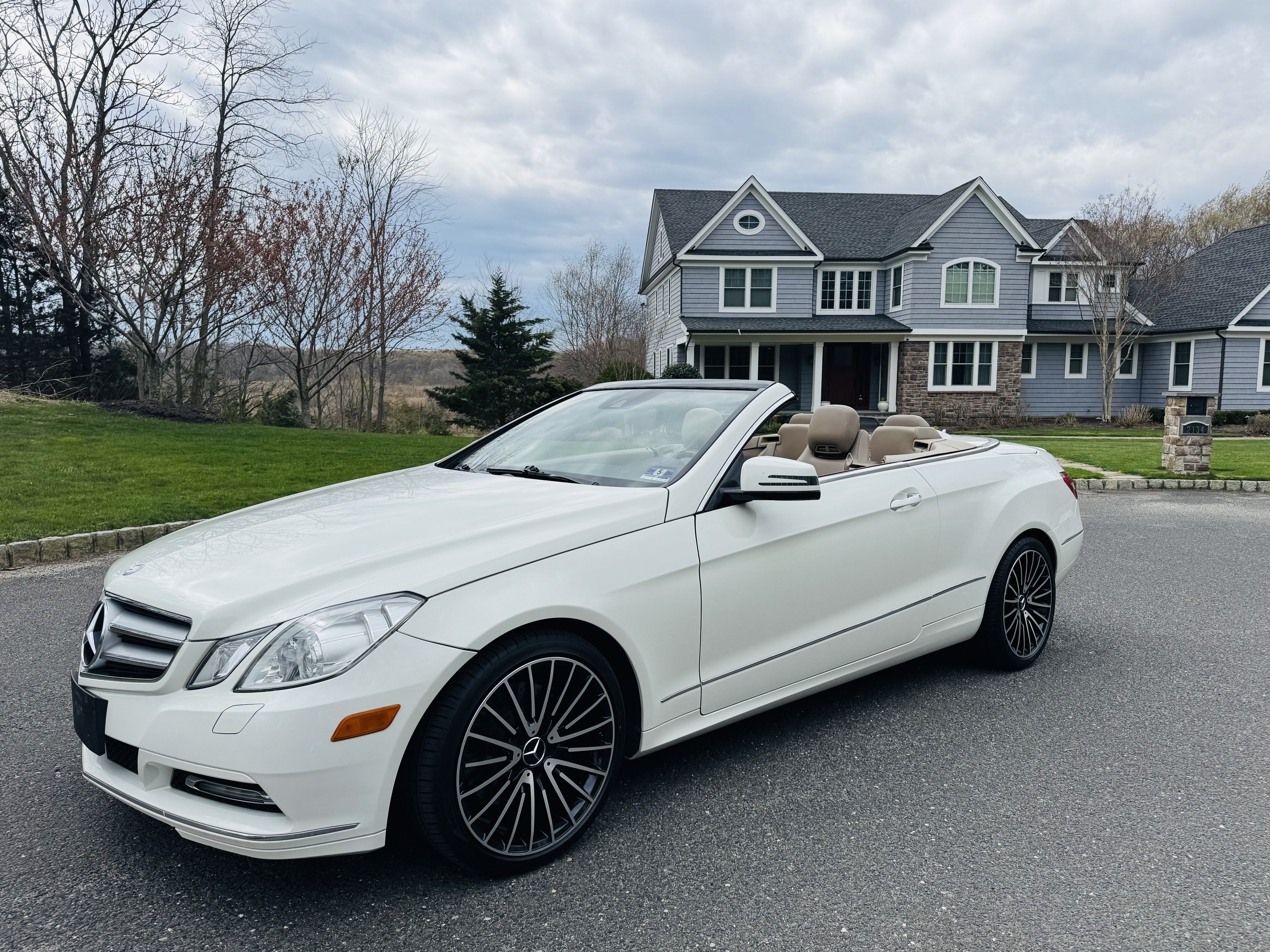 Used 2011 Mercedes-Benz E 350 Cabriolet image 11