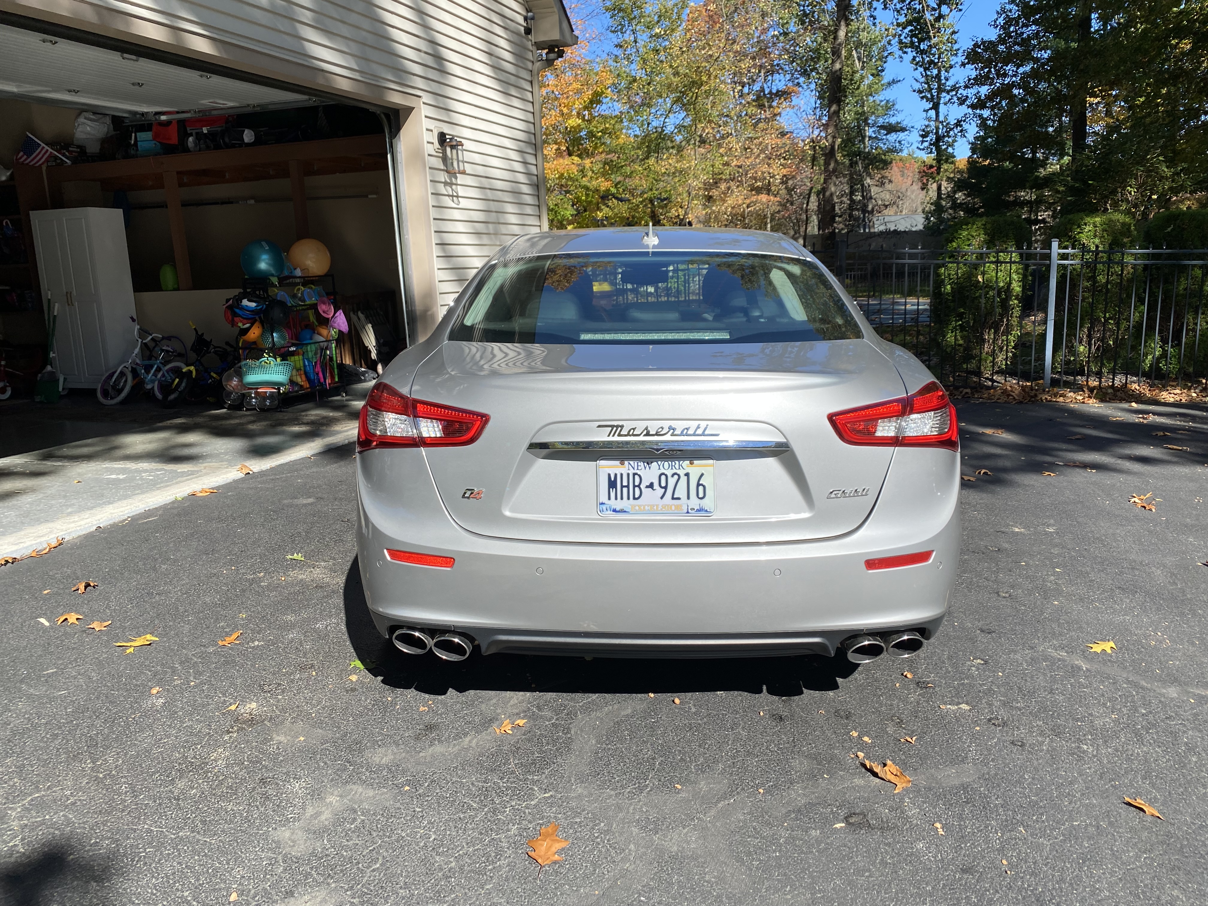 Used 2014 Maserati Ghibli S Q4 AWD/4WD image 9