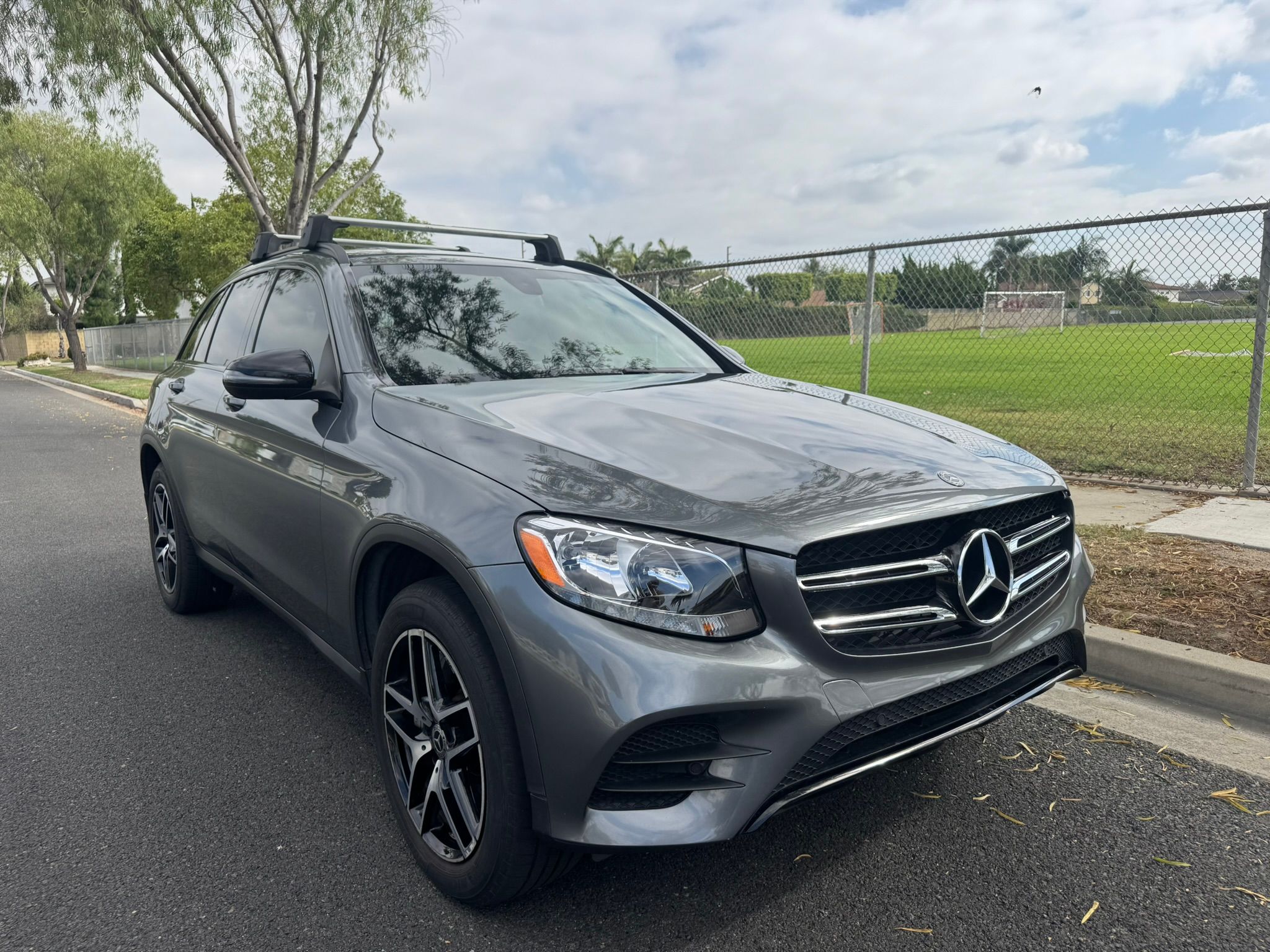 Used 2019 Mercedes-Benz GLC 300 image 1