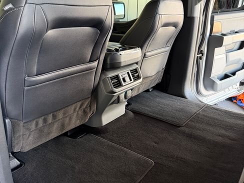 Used 2022 Ford F150 Lariat w/ Equipment Group 502A High image 15