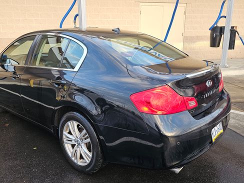Used 2012 INFINITI G37 x Sedan w/ Premium Pkg image 8