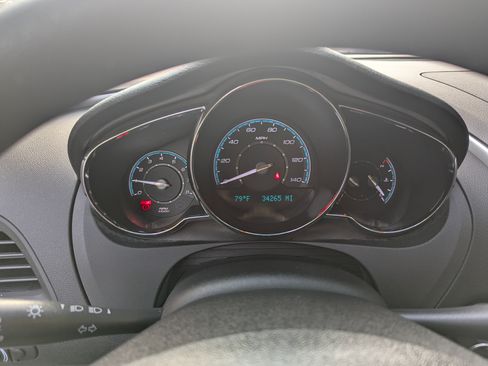 Used 2010 Chevrolet Malibu LT w/ Power Convenience Package image 16