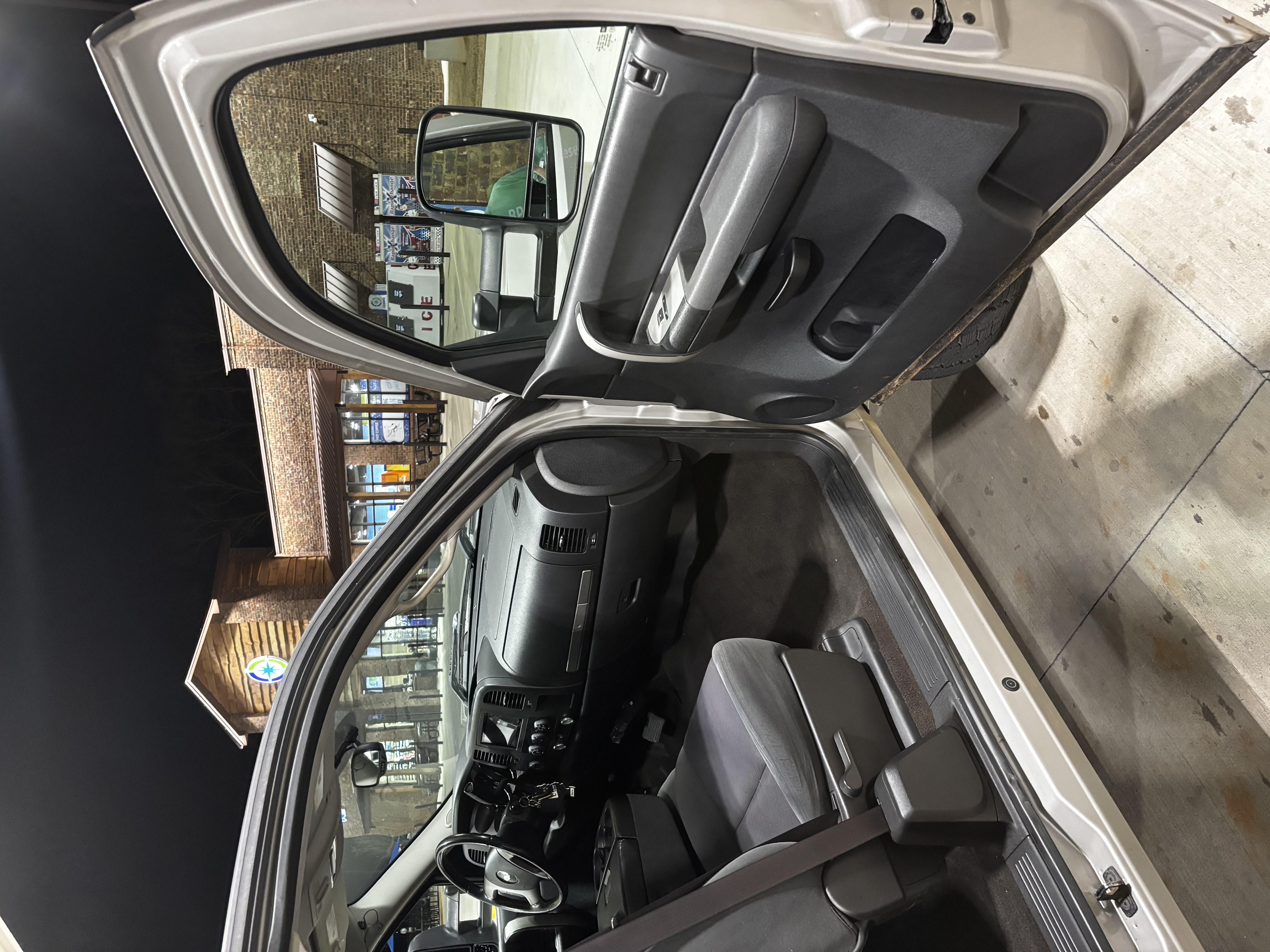 Used 2009 Chevrolet Silverado 1500 LT w/ Power Pack Plus AWD/4WD image 13