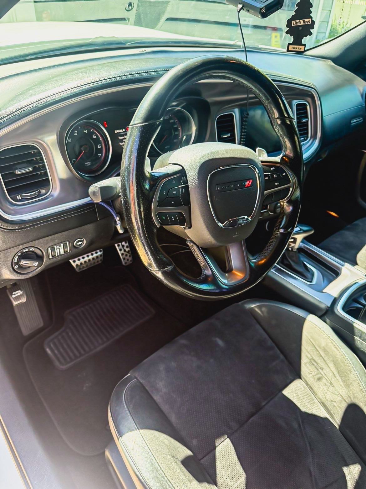 Used 2019 Dodge Charger Scat Pack w/ Plus Group RWD image 12
