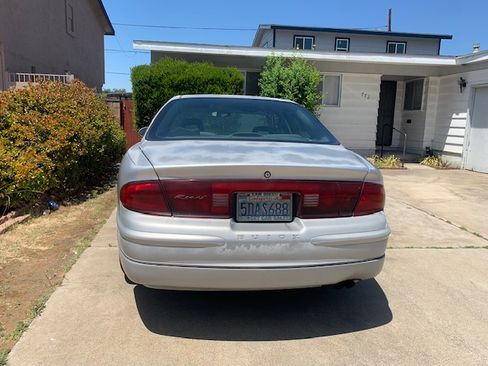 Used 2004 Buick Regal LS FWD image 5