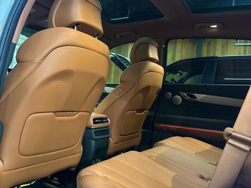 Used 2025 Genesis GV80 2.5T Advanced image 20