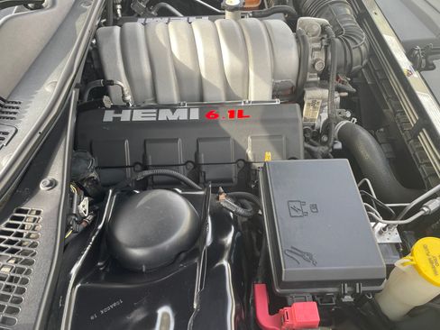 Used 2010 Dodge Challenger SRT8 w/ SRT Option Group II image 12