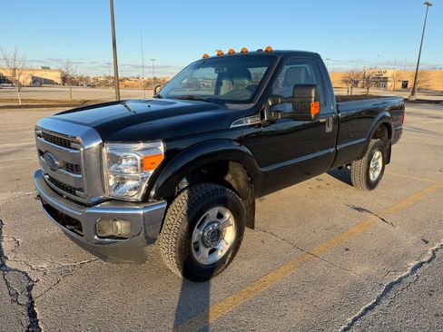 Used 2016 Ford F350 XLT image 1