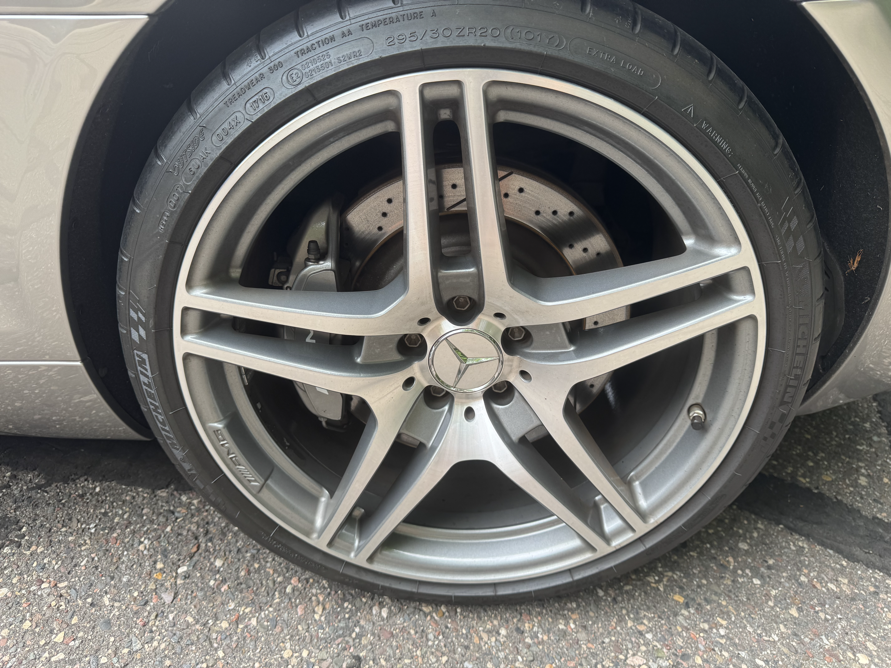 Used 2012 Mercedes-Benz SLS AMG Coupe image 20