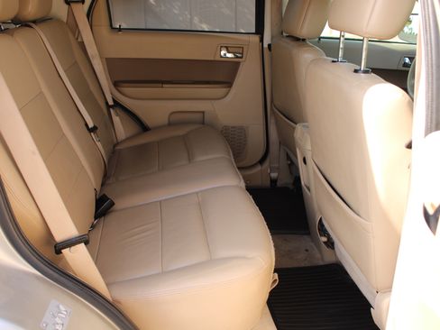 Used 2010 Ford Escape Limited AWD/4WD image 20