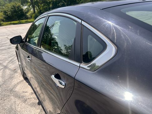 Used 2015 Nissan Altima 2.5 SL w/ Moonroof Package FWD image 6