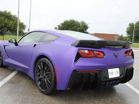 Used 2014 Chevrolet Corvette Stingray Coupe w/ 2LT Preferred Equipment Group image 9