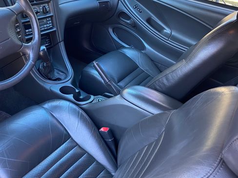 Used 1999 Ford Mustang Cobra RWD image 14