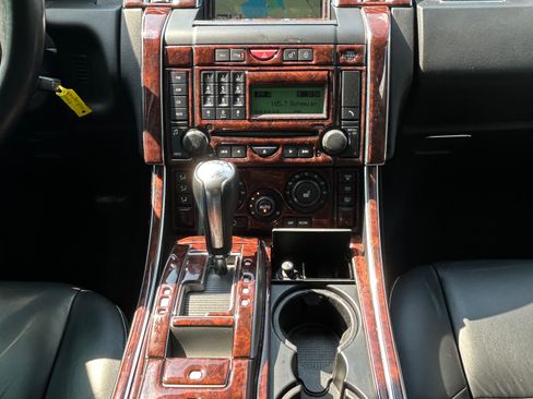 Used 2009 Land Rover Range Rover Sport HSE AWD/4WD image 13