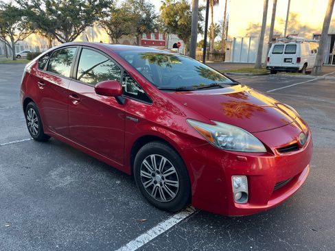 Used 2010 Toyota Prius Five image 4