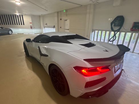 Used 2024 Chevrolet Corvette Z06 w/ Stealth Interior Trim Package RWD image 4