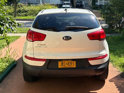 Used 2015 Kia Sportage LX AWD/4WD image 4