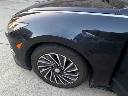 Used 2022 Hyundai Sonata Limited FWD image 17