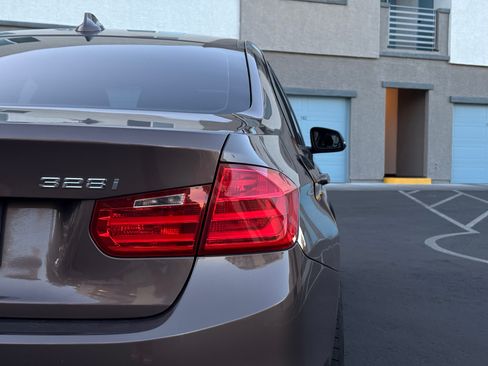 Used 2013 BMW 328i Sedan RWD image 13