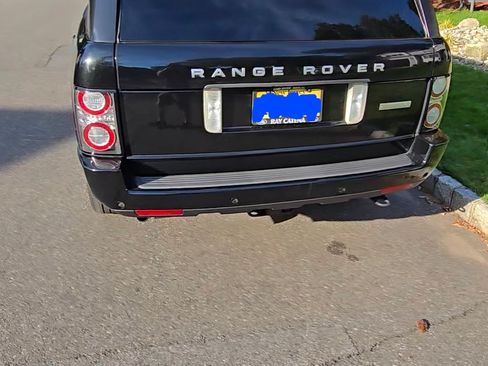 Used 2010 Land Rover Range Rover Autobiography image 4