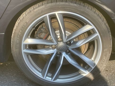 Used 2016 Audi S6 Prestige w/ Prestige Package image 12