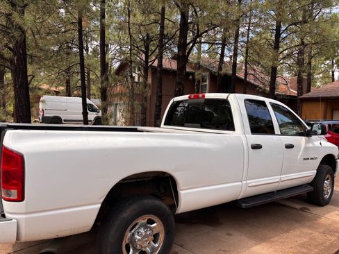 Used 2004 Dodge Ram 3500 Truck ST w/ Trailer Tow Group AWD/4WD image 5