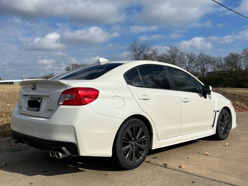 Used 2019 Subaru WRX image 9