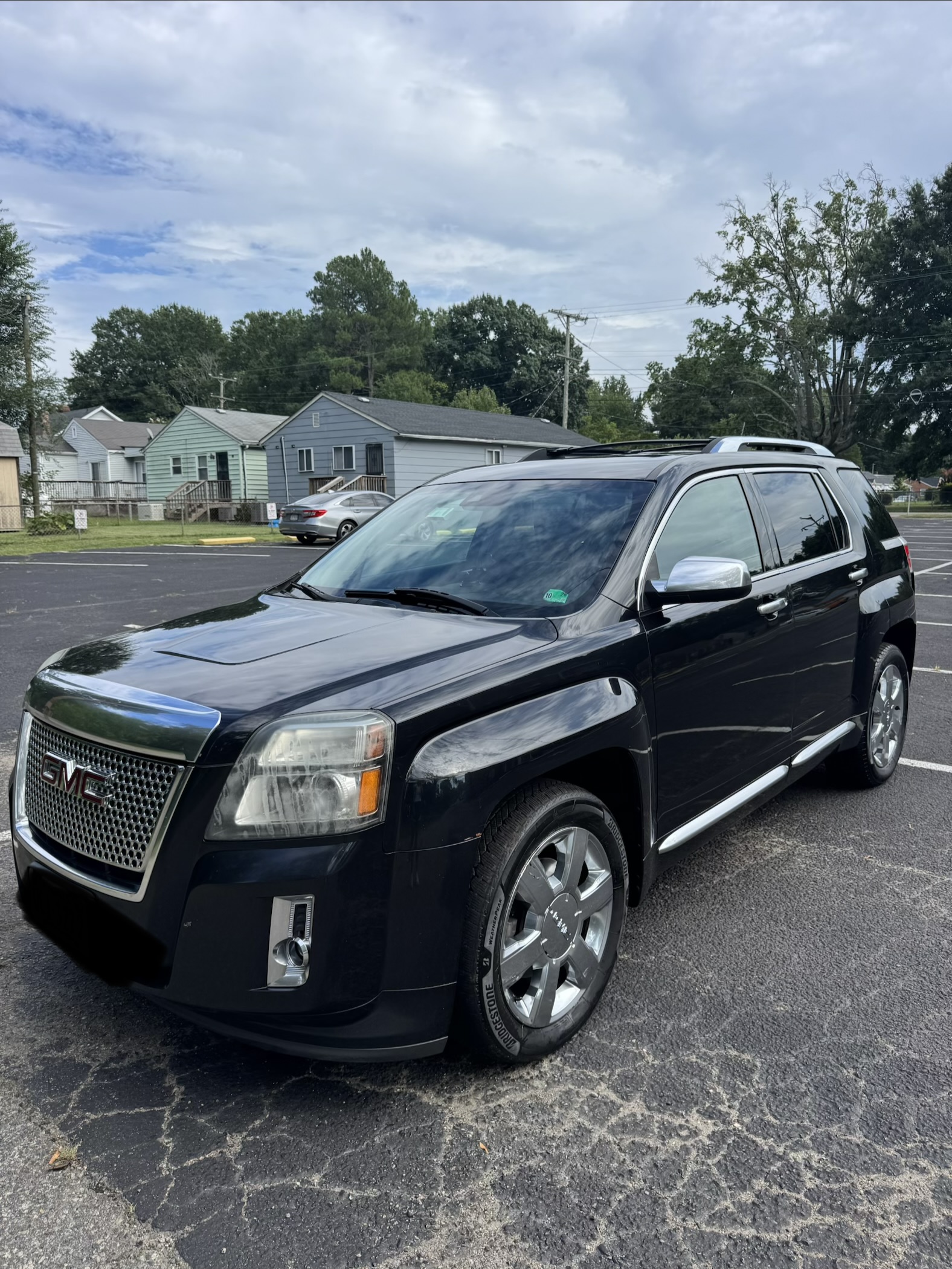 Used 2015 GMC Terrain Denali AWD/4WD image 1