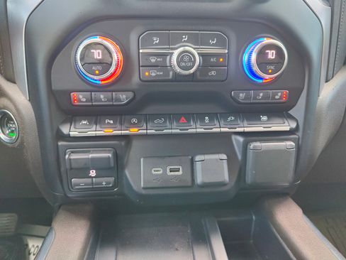 Used 2020 GMC Sierra 1500 SLT w/ SLT Premium Plus Package image 25