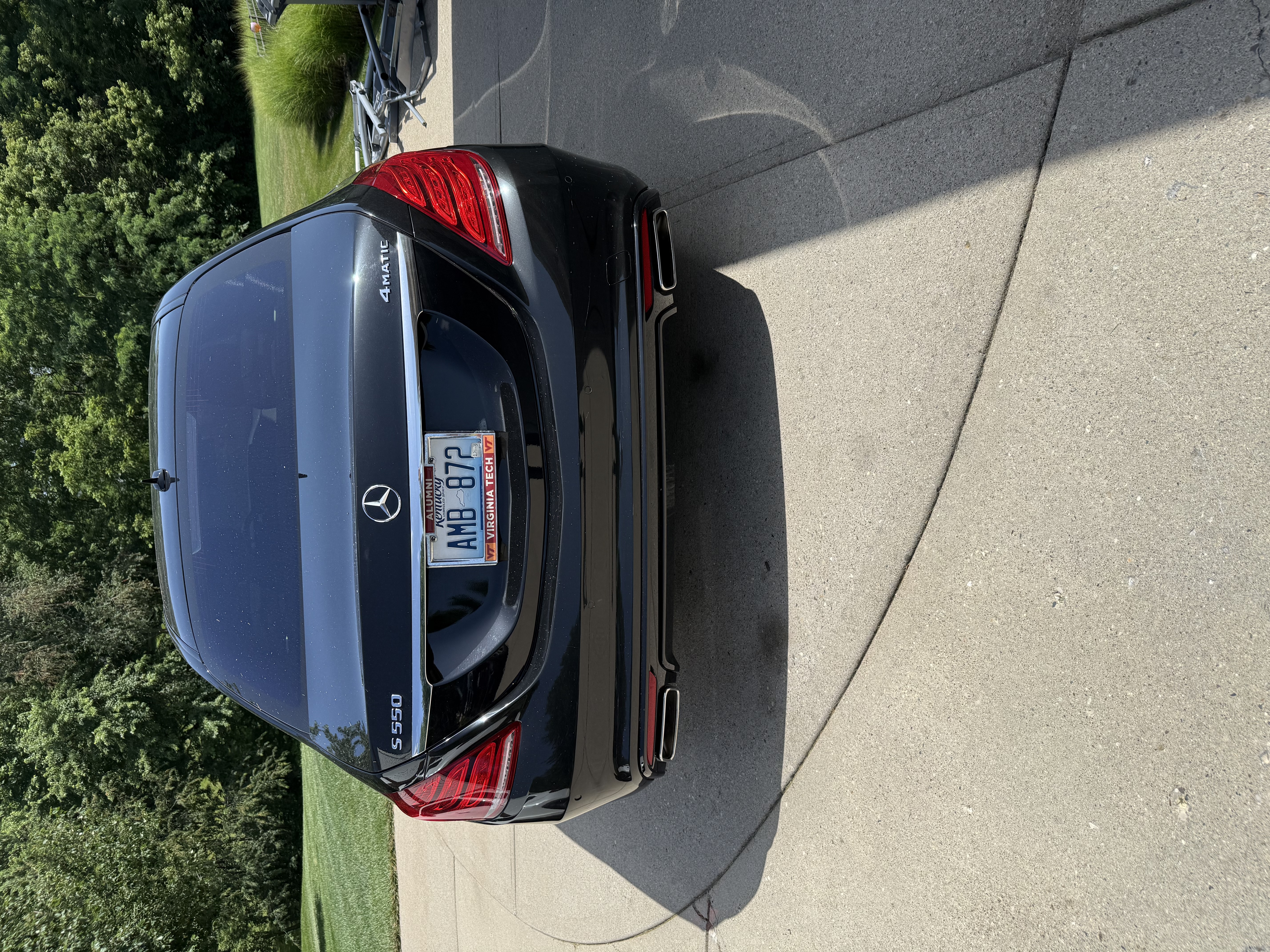 Used 2017 Mercedes-Benz S 550 4MATIC Sedan image 4